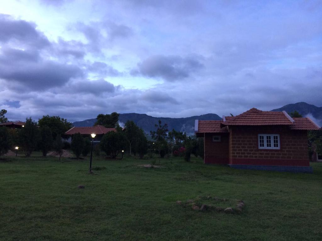 Chalets Resort Masinagudi Ooty Ngoại thất bức ảnh